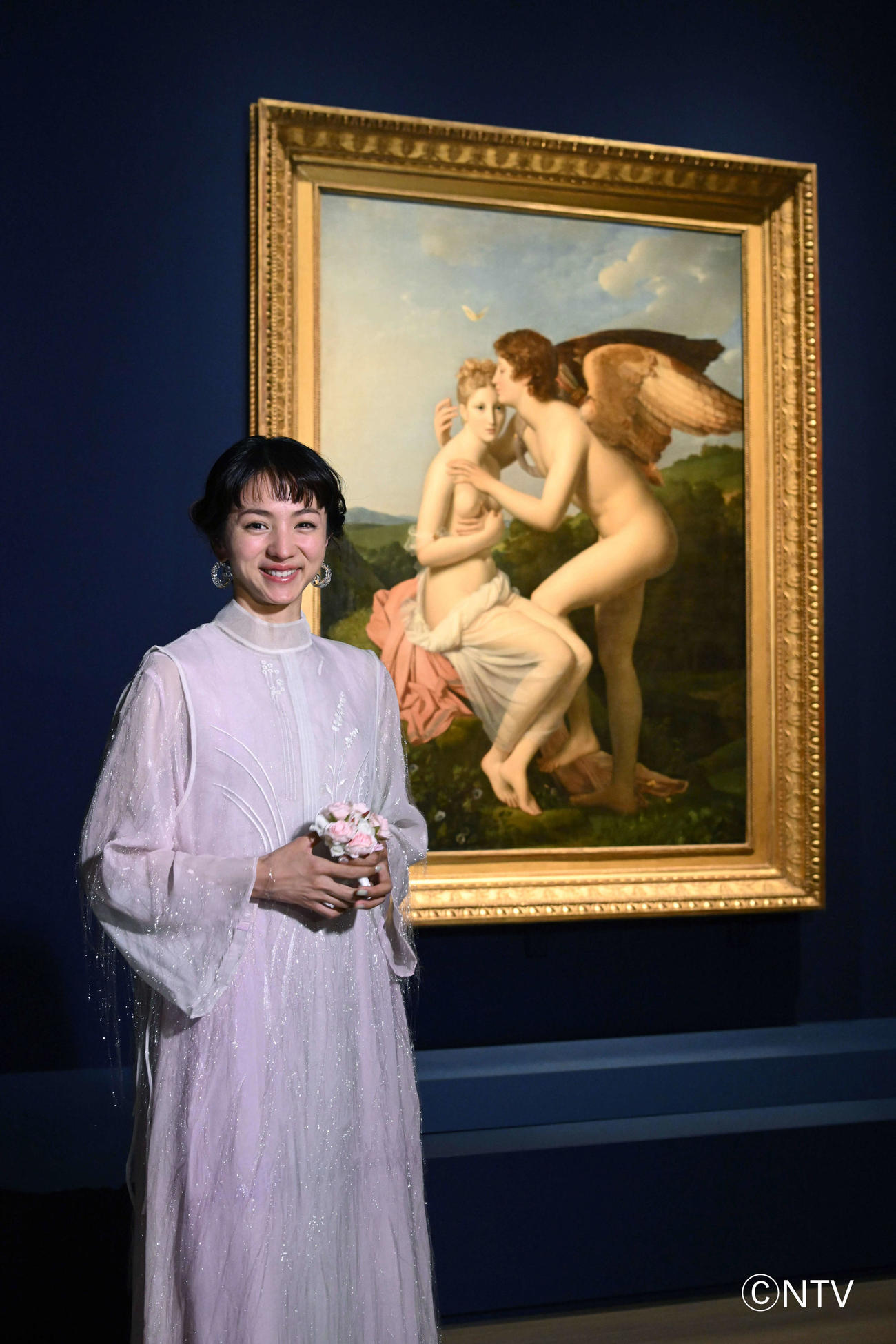 日本テレビらが主催して開催する展覧会「ルーヴル美術館展　愛を描く」の案内人を務める満島ひかり