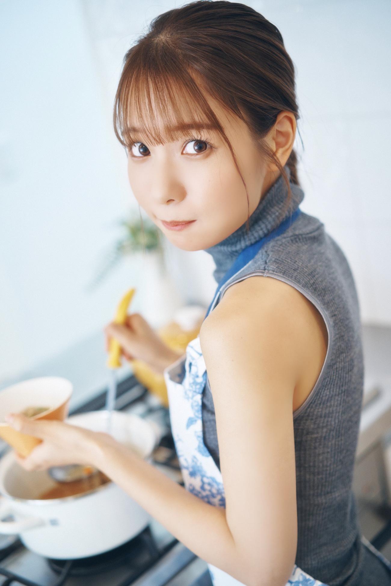 「ヤングガンガン」でソログラビアに登場している＃2i2の奥ゆい（C）撮影／岡本武志