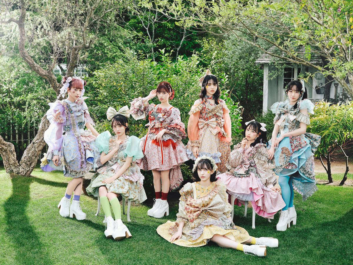 デビュー1周年記念公演を行った7人組女性アイドルグループ、FRUITS ZIPPER