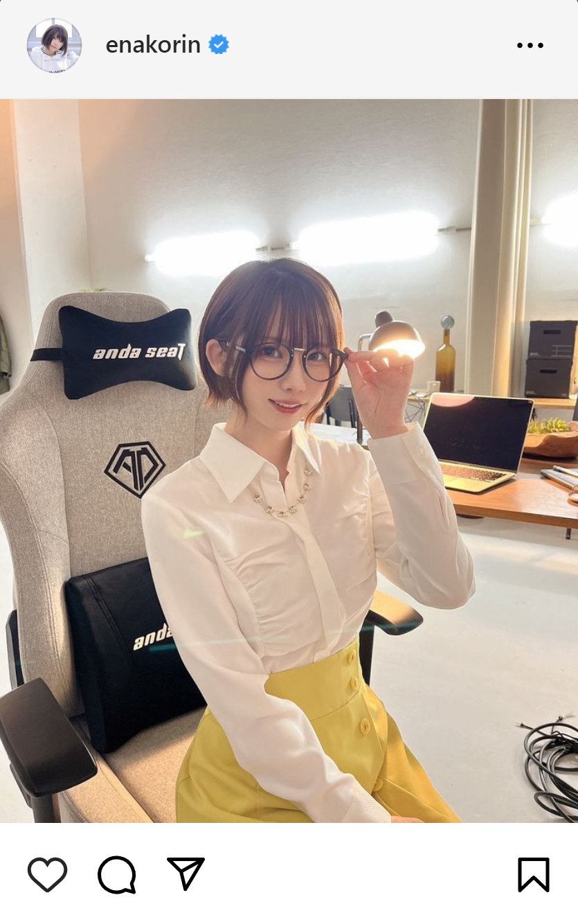 えなこのインスタグラムから