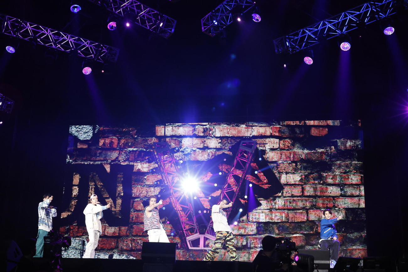 イベントを開催したWayV（左から）シャオジュン、テン、ヤンヤン、ヘンドリー、クン（C）KAORU SATO