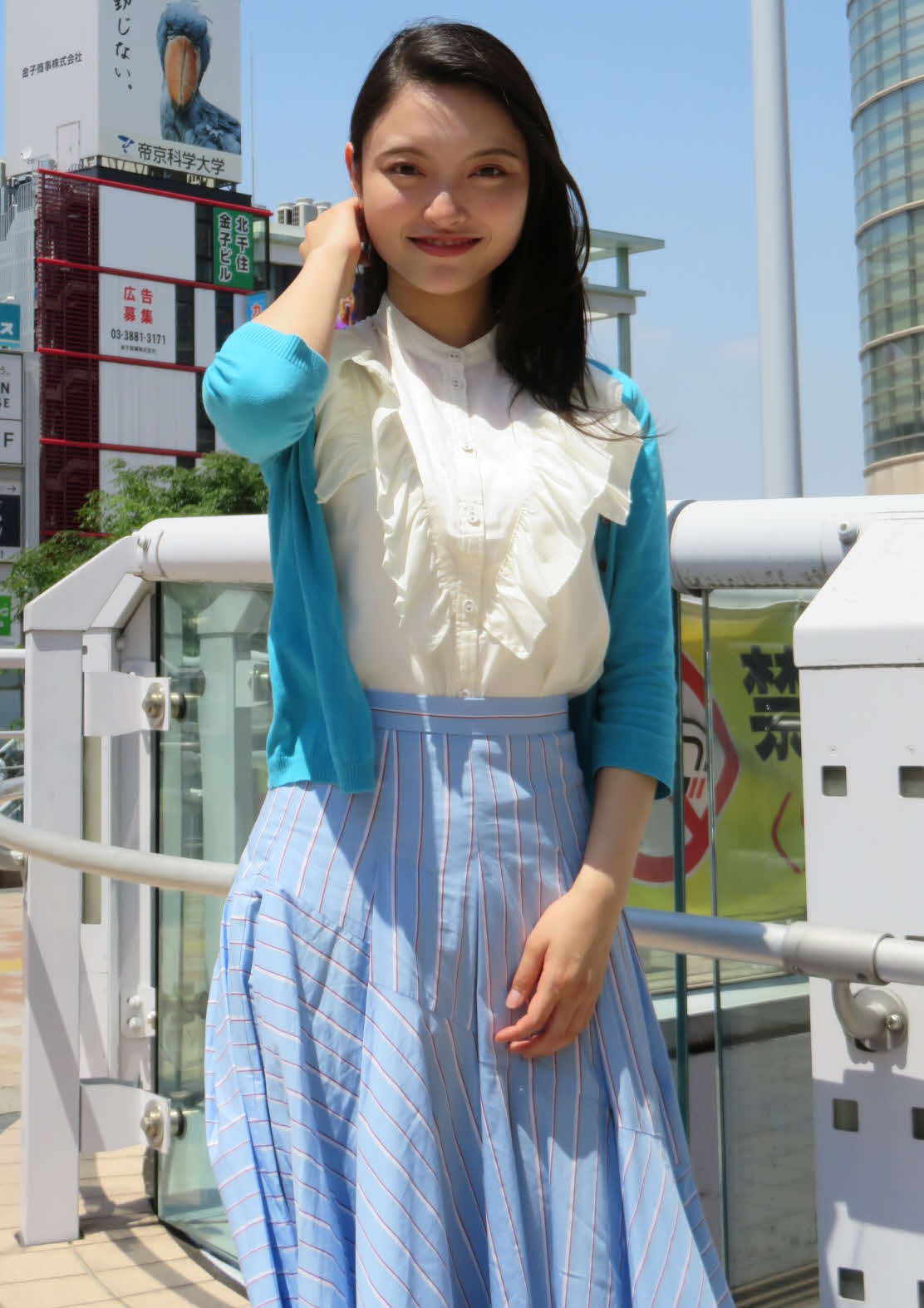 舞台「珈琲いかがでしょう」に出演する松原もか