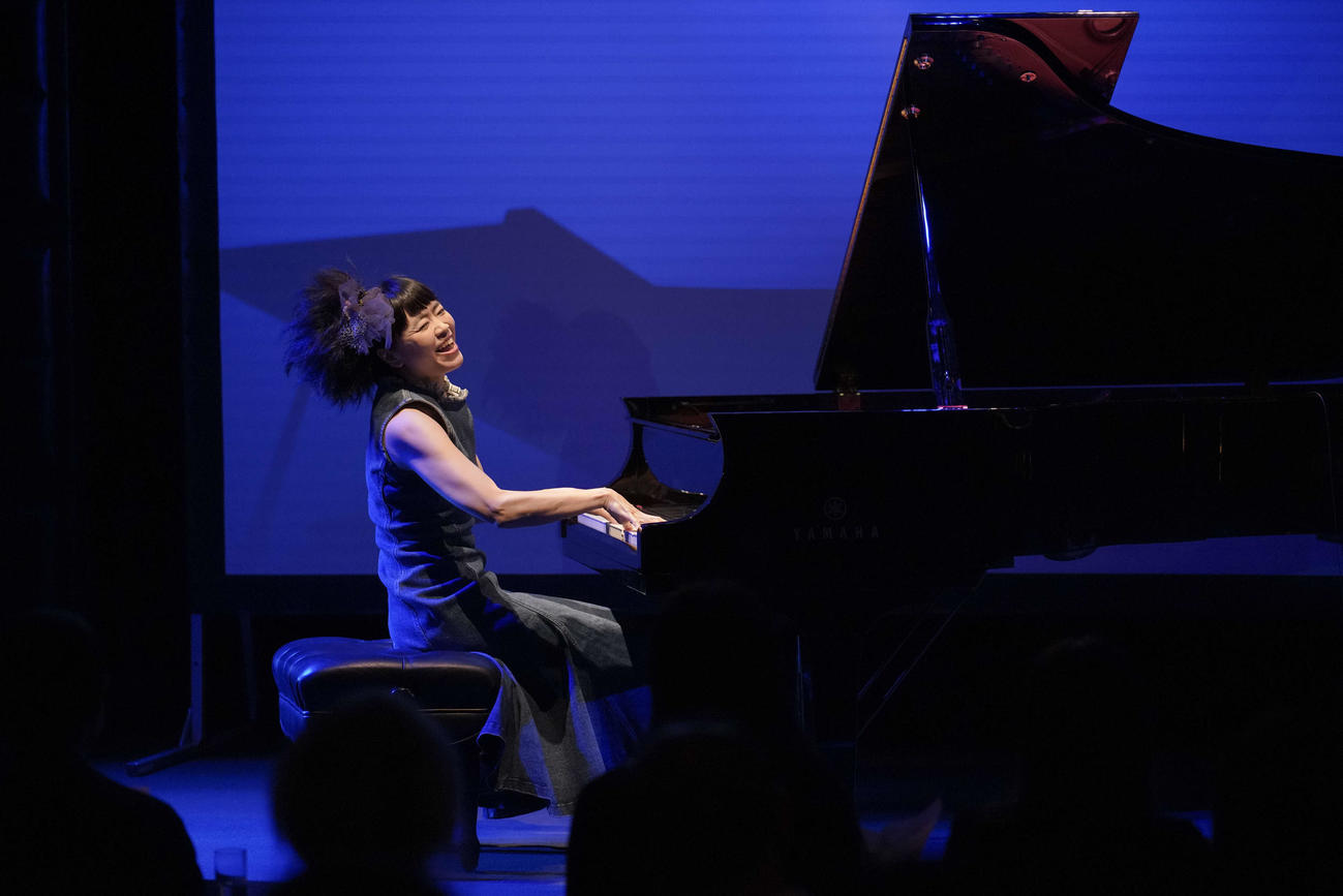 「BLUE GIANT」ティーチインイベントでサプライズ演奏を披露した上原ひろみ氏