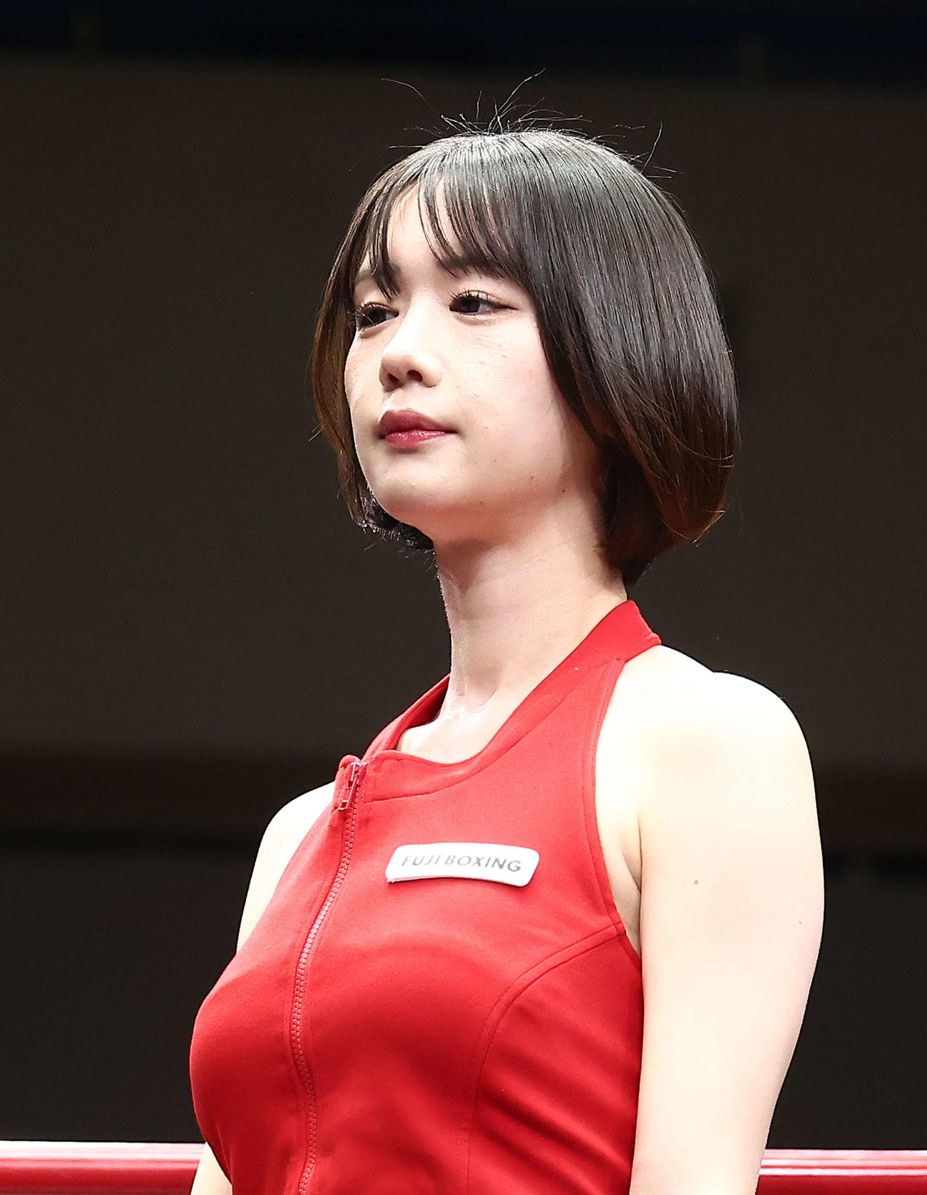 リングに上がる新唯（撮影・河田真司）