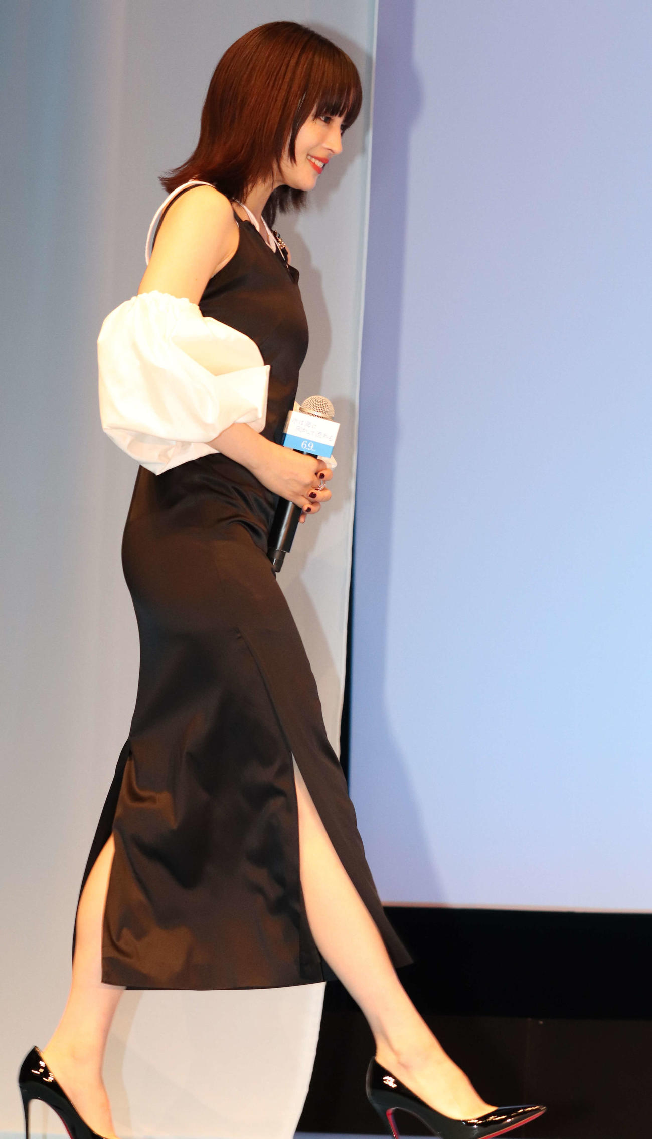 「水は海に向かって流れる」完成披露試写会に登壇した広瀬すず（撮影・佐瀬百合子）