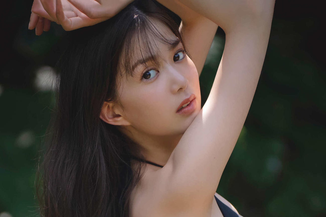 元櫻坂46の女優松平璃子の初写真集の未公開先行カット（中村和孝氏撮影）