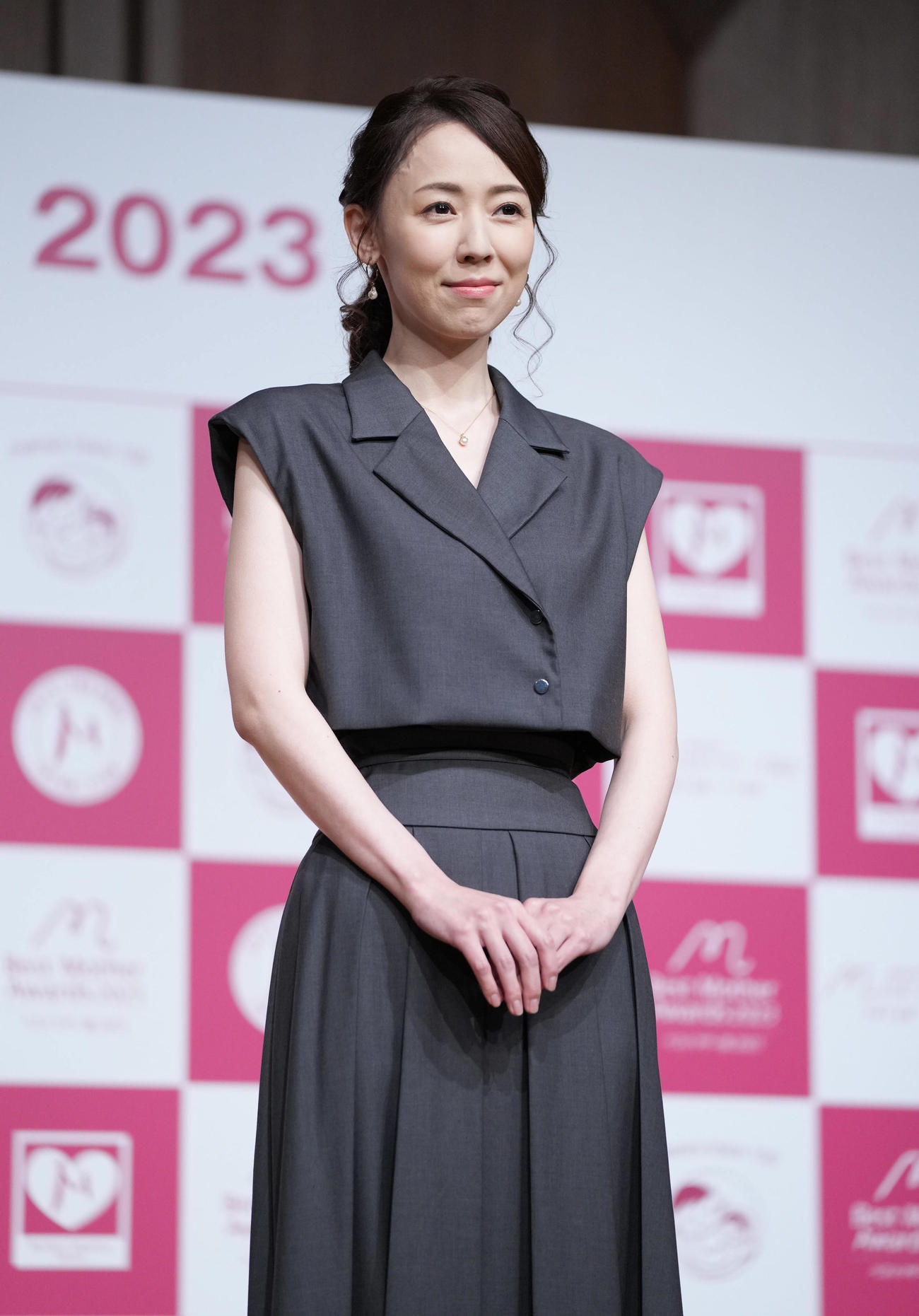 第15回ベストマザー賞2023を受賞した社会経済部門の丸田佳奈氏（撮影・小沢裕）