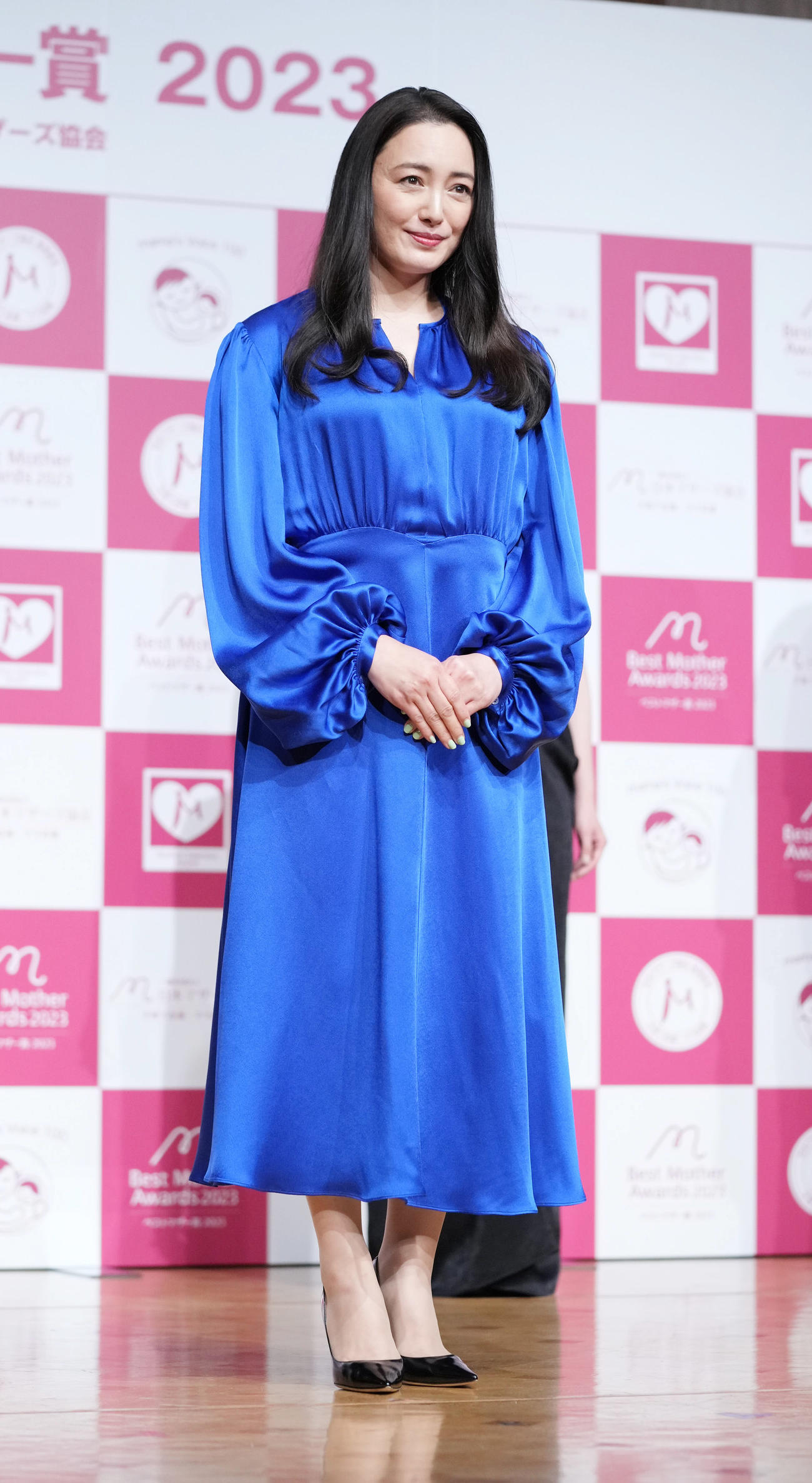 第15回ベストマザー賞2023を受賞した芸能部門の仲間由紀恵（撮影・小沢裕）