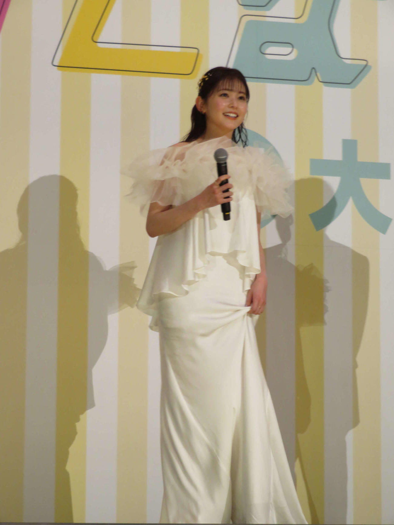 映画「おとななじみ」初日舞台あいさつに登壇した久間田琳加（撮影・村上幸将）