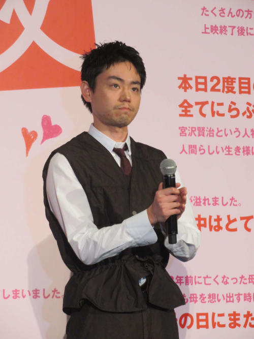 映画「銀河鉄道の父」公開記念御礼舞台あいさつに登壇した菅田将暉（撮影・村上幸将）