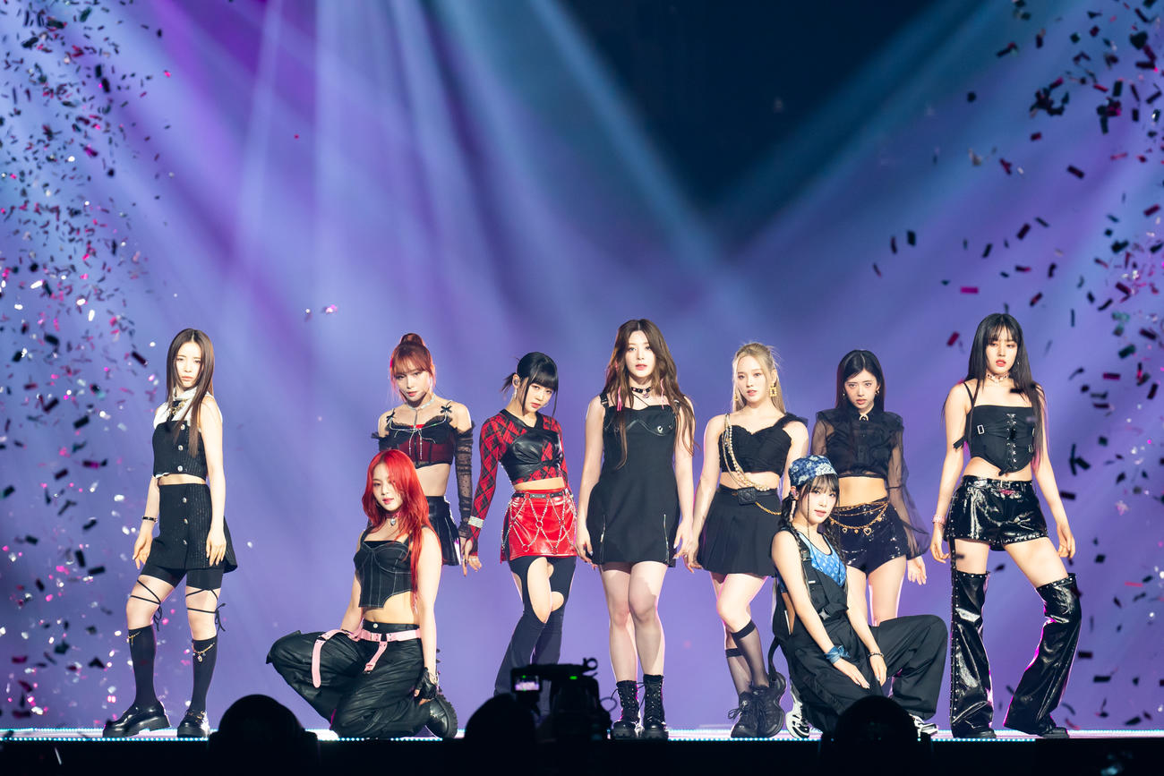 「KCON JAPAN 2023」のオープニングステージ（C）CJ ENM Co．，　Ltd，　All Rights Reserved