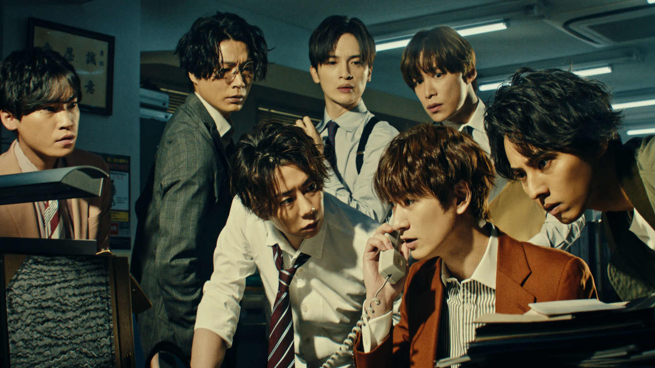 Kis－My－Ft2が出演する興和株式会社の虫さされ・かゆみ治療薬の「ウナコーワエースL」と「ウナコーワエースG」のCMの場面写真