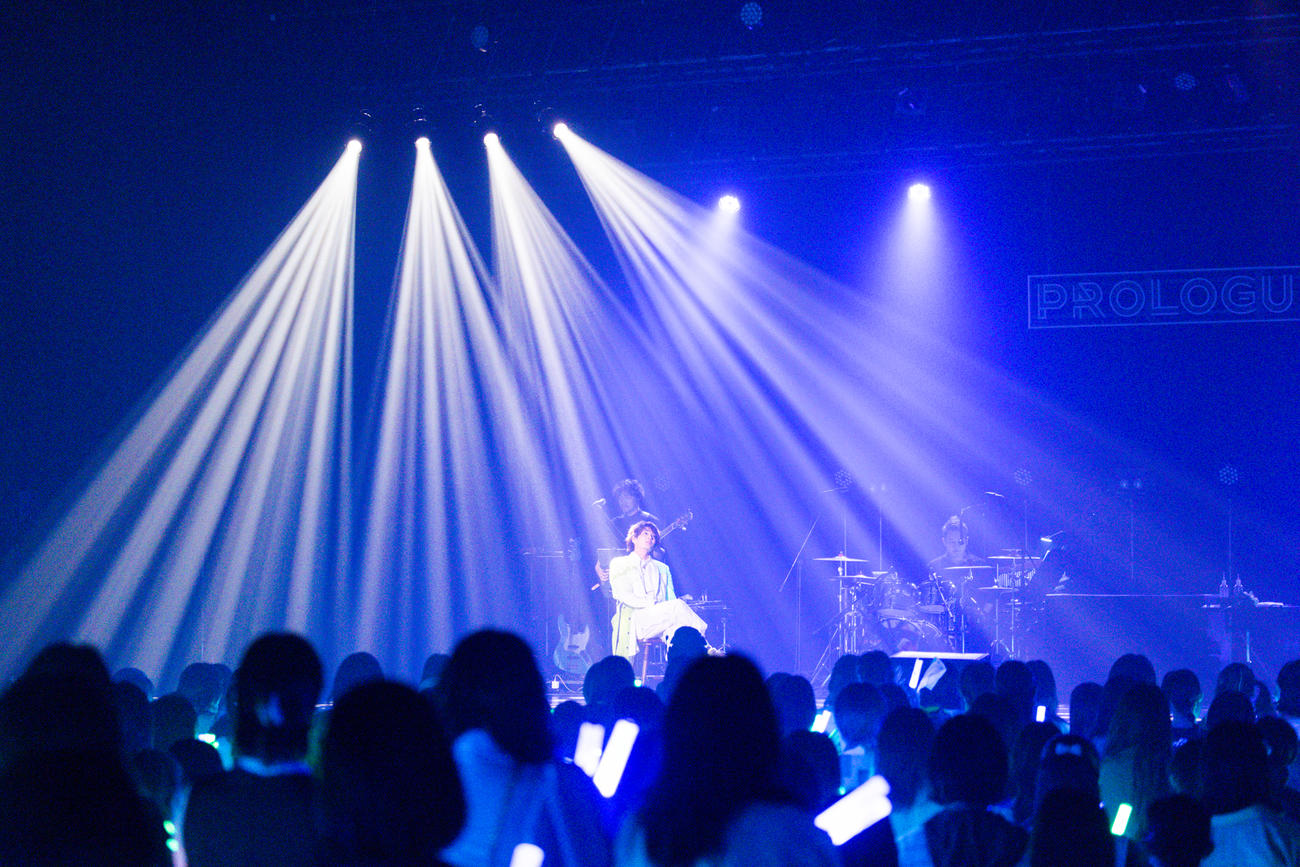 2nd LIVE「PROLOGUE.B」の千秋楽公演で熱唱する加藤大悟