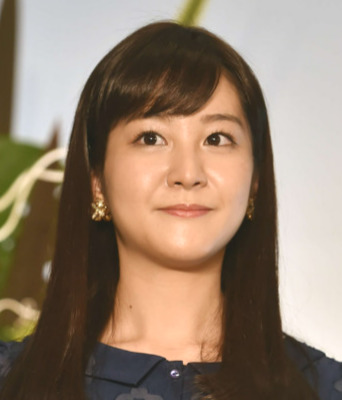 タレントグッズ テレビ朝日アナウンサー・林美桜アナ直筆サイン入り写真