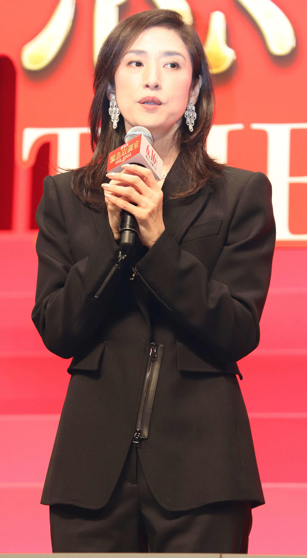 劇場版「緊急取調室　THE FINAL」完成報告会見に登壇する天海祐希（撮影・玉利朱音）