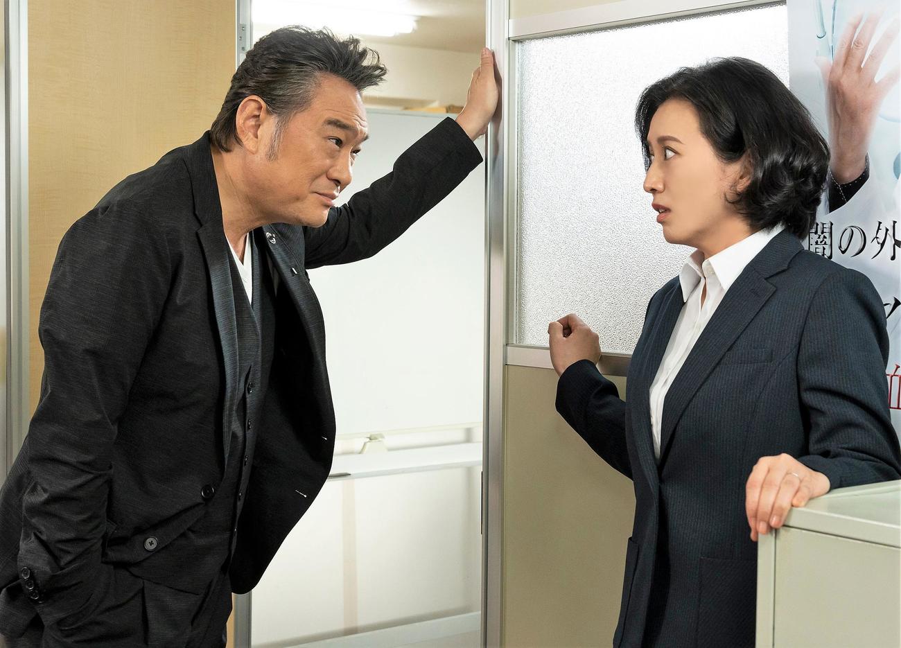 「テイオーの長い休日」に出演する船越英一郎、戸田菜穂（C）東海テレビ