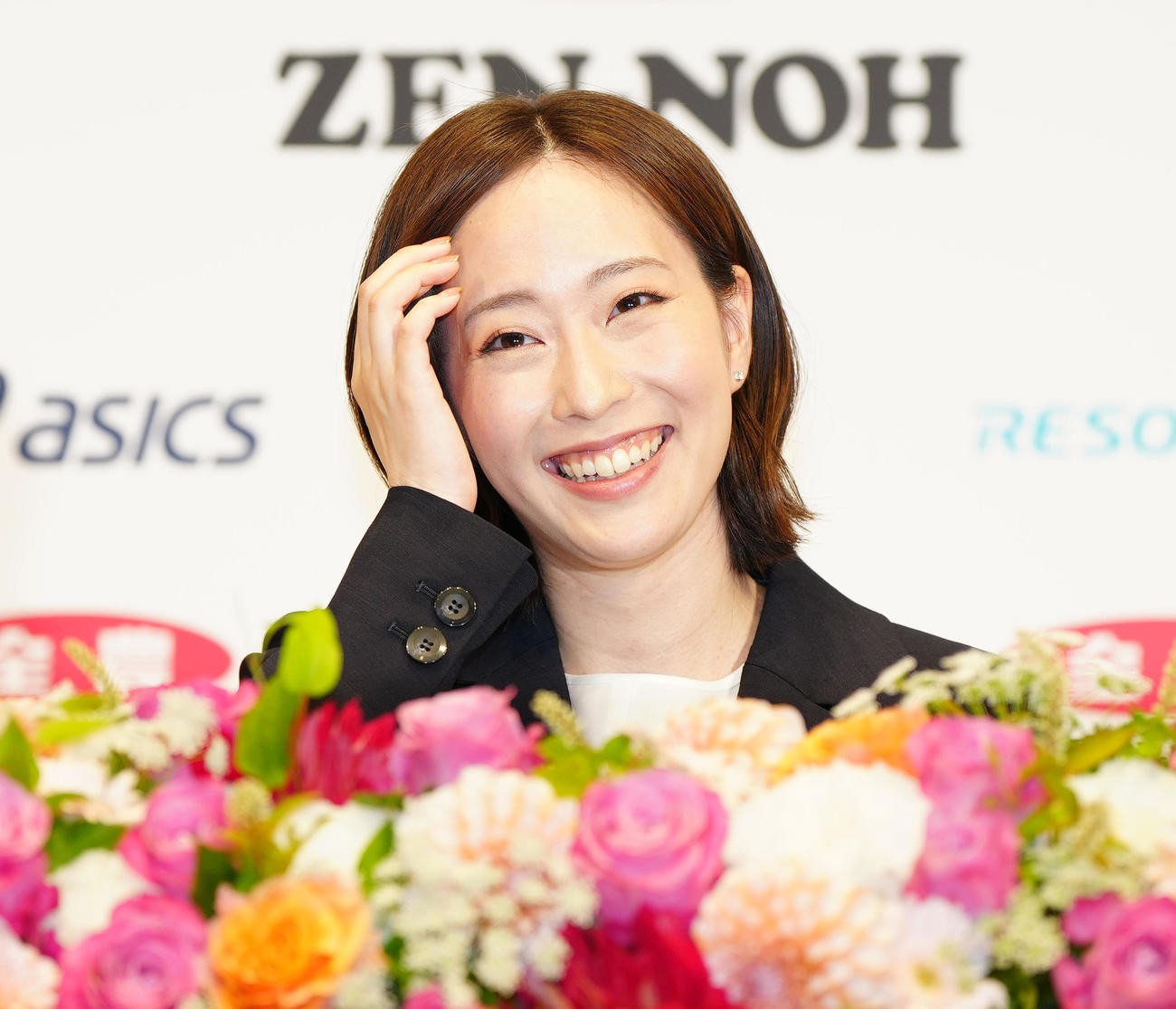 引退会見で笑顔を見せる石川さん（撮影・江口和貴）
