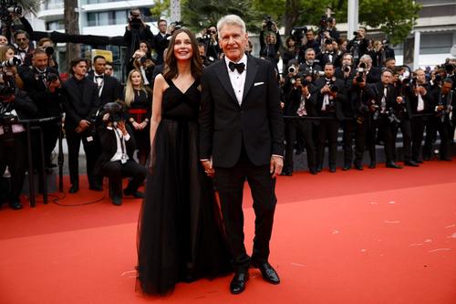 5月18日、カンヌ国際映画祭開会式に登場したハリソン・フォードと妻のキャリスタ・フロックハート（ロイター）