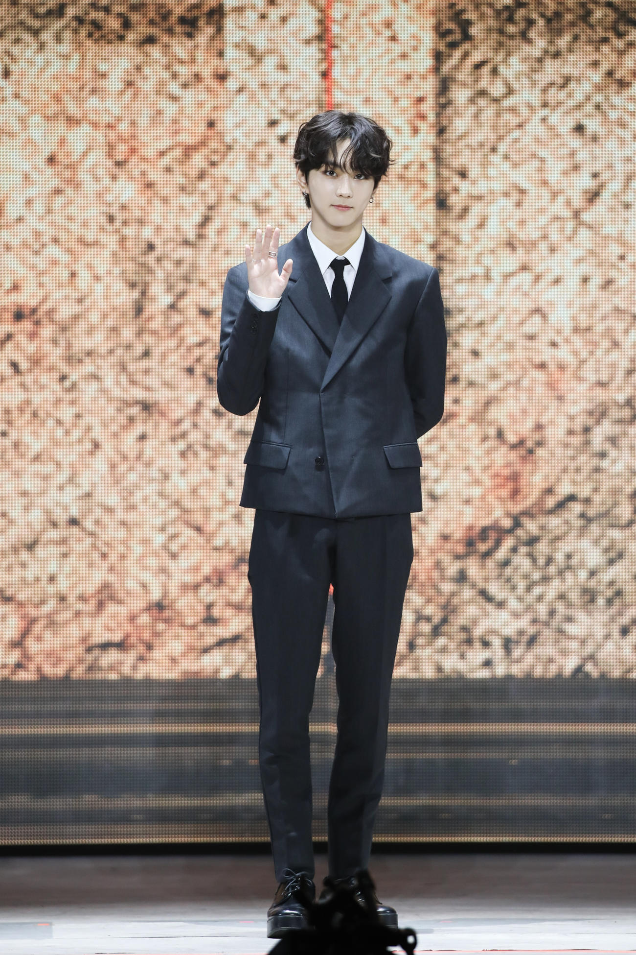 ENHYPENのJUNGWON（P）＆（C）　BELIFT LAB Inc．