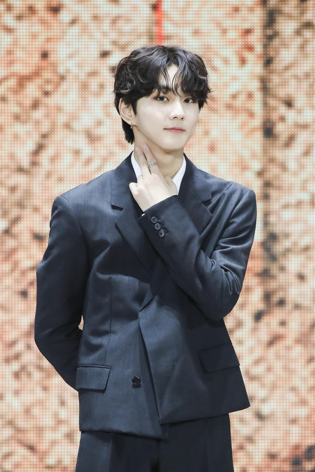 ENHYPENのJUNGWON（P）＆（C）　BELIFT LAB Inc．