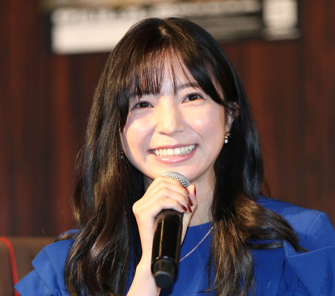 入来茉里（22年9月撮影）
