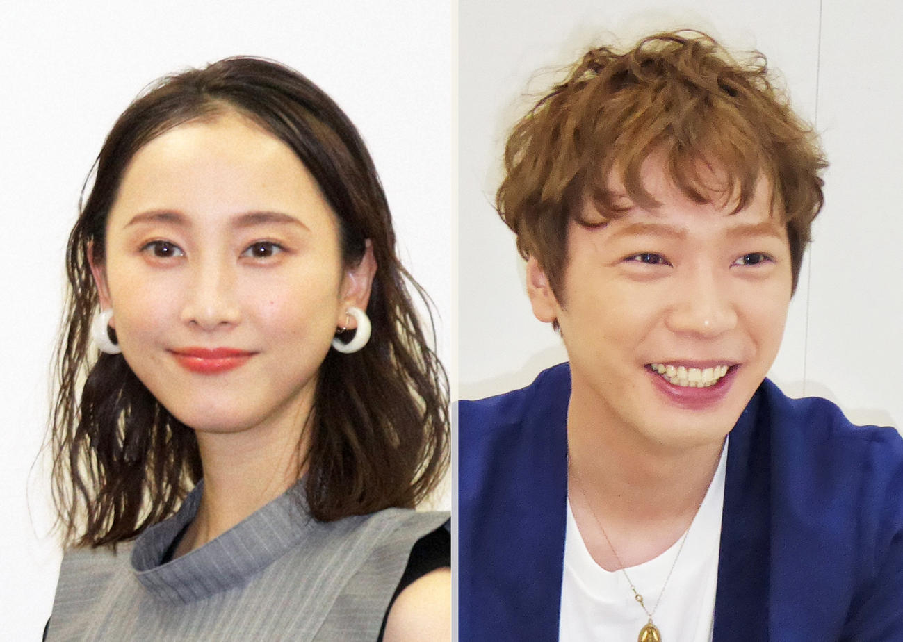松井玲奈（左）と近藤晃央