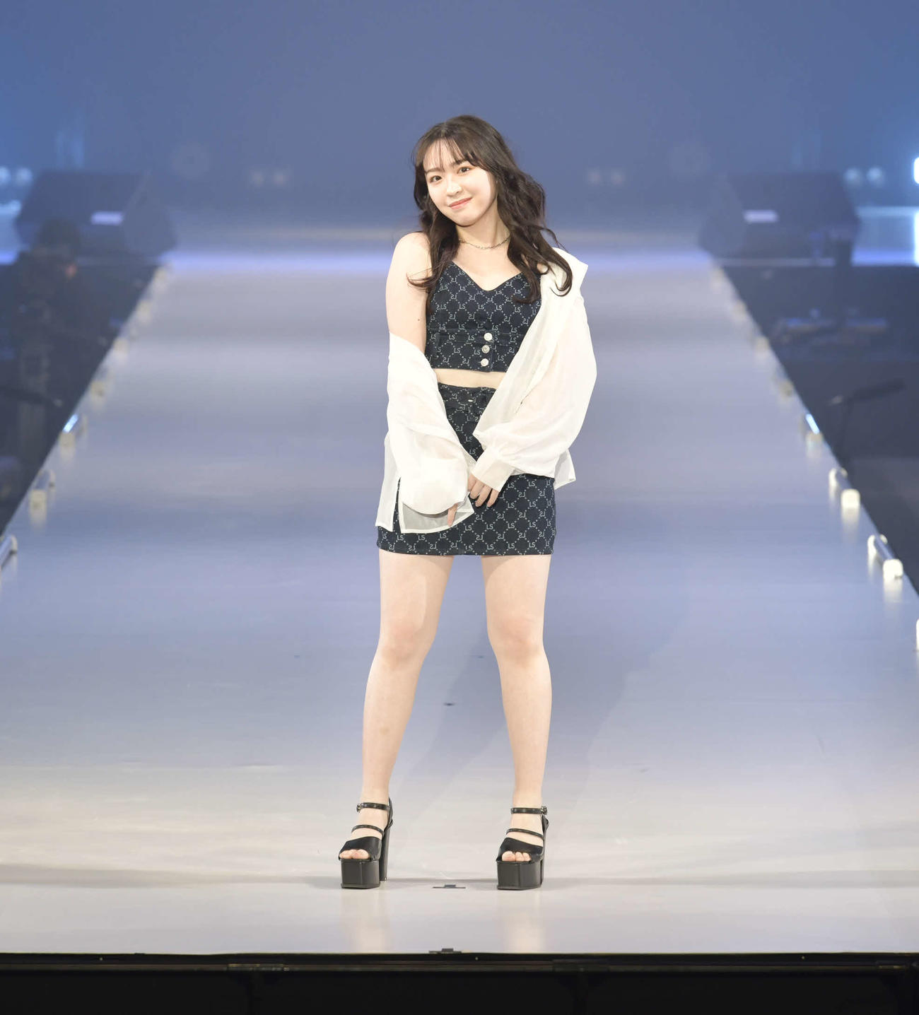 「札幌コレクション2023 SPRING－SUMMER」に出演した渡辺みり愛（C）SAPPORO COLLECTION