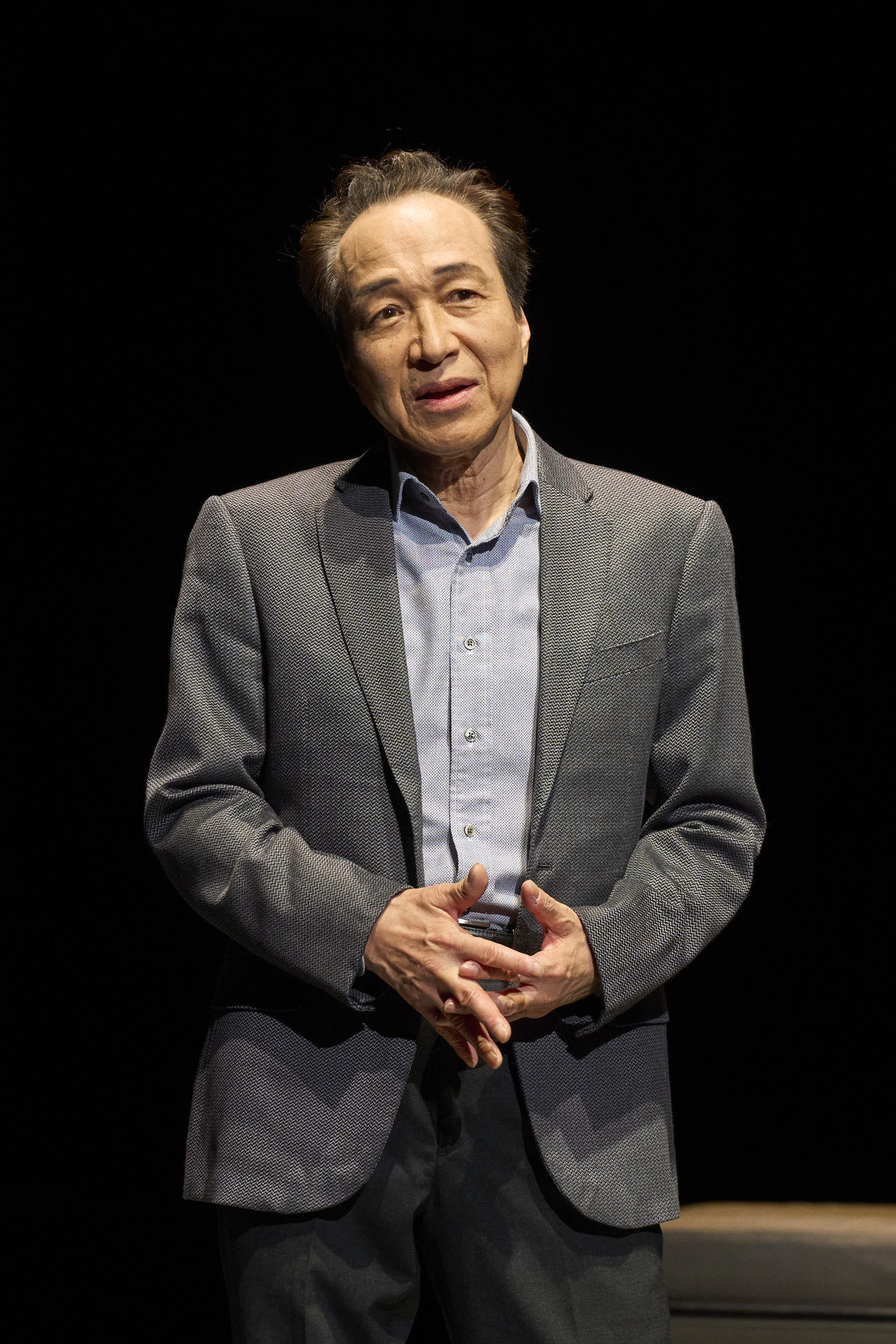 舞台「ART」のゲネプロを行った小日向文世