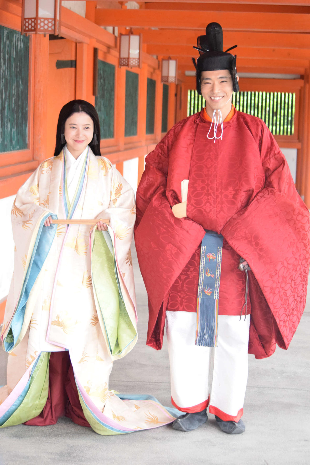 クランクインした吉高由里子と柄本佑（右）（撮影・阪口孝志）