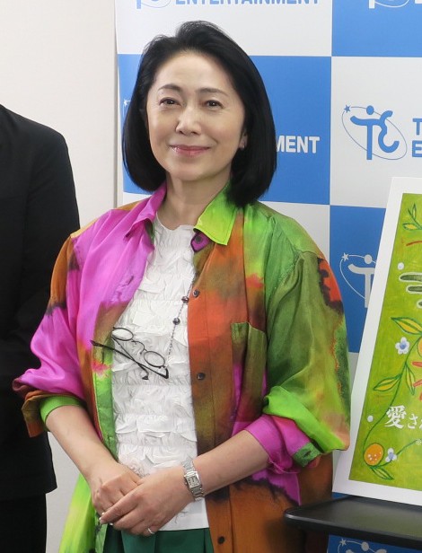 配信限定シングル「愛されるために君は生まれた※with KREVA、SEIJI KAMEDA」取材会を行った石川さゆり