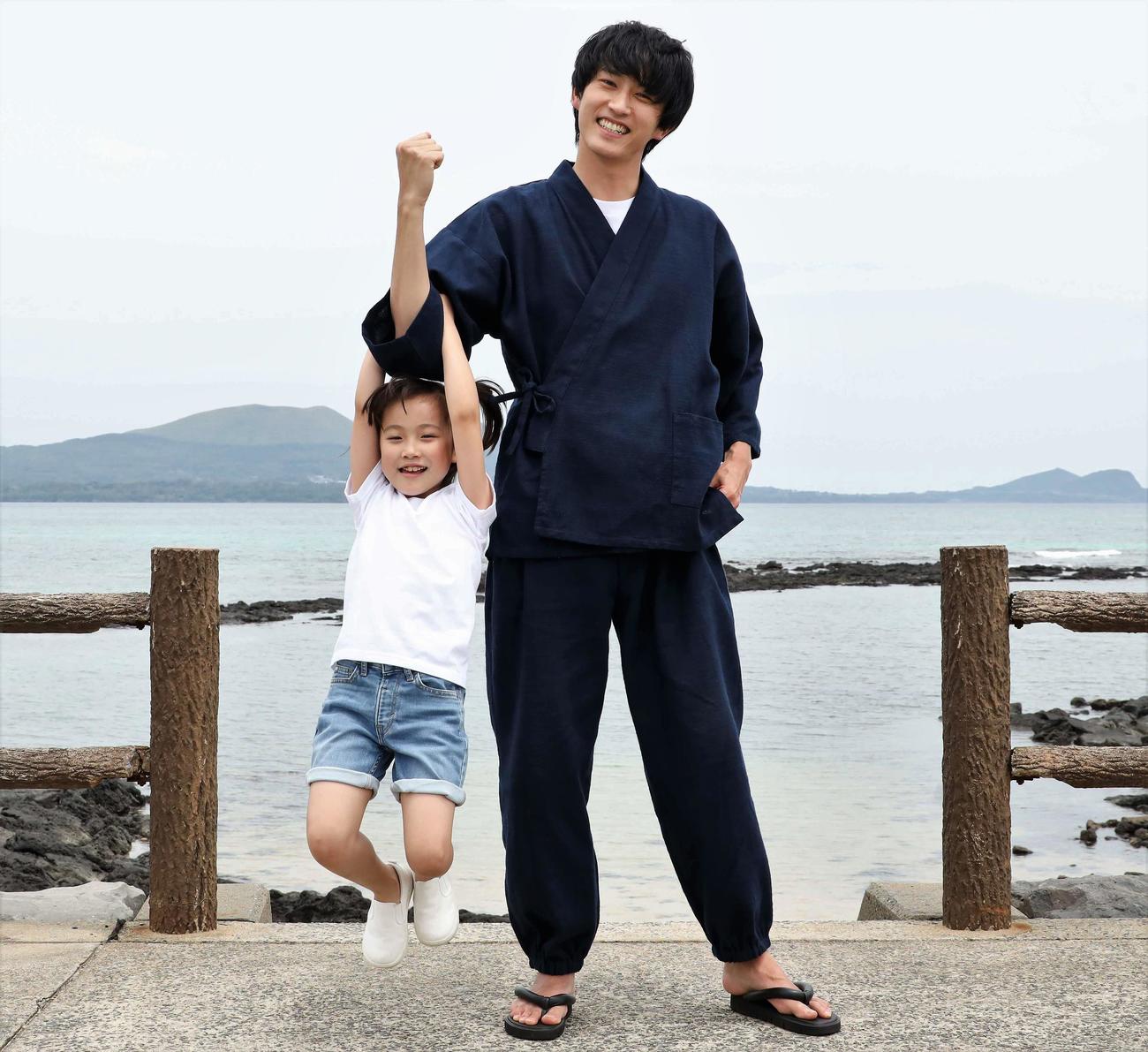 「ばらかもん」に出演する宮崎莉里沙と杉野遥亮（C）フジテレビ