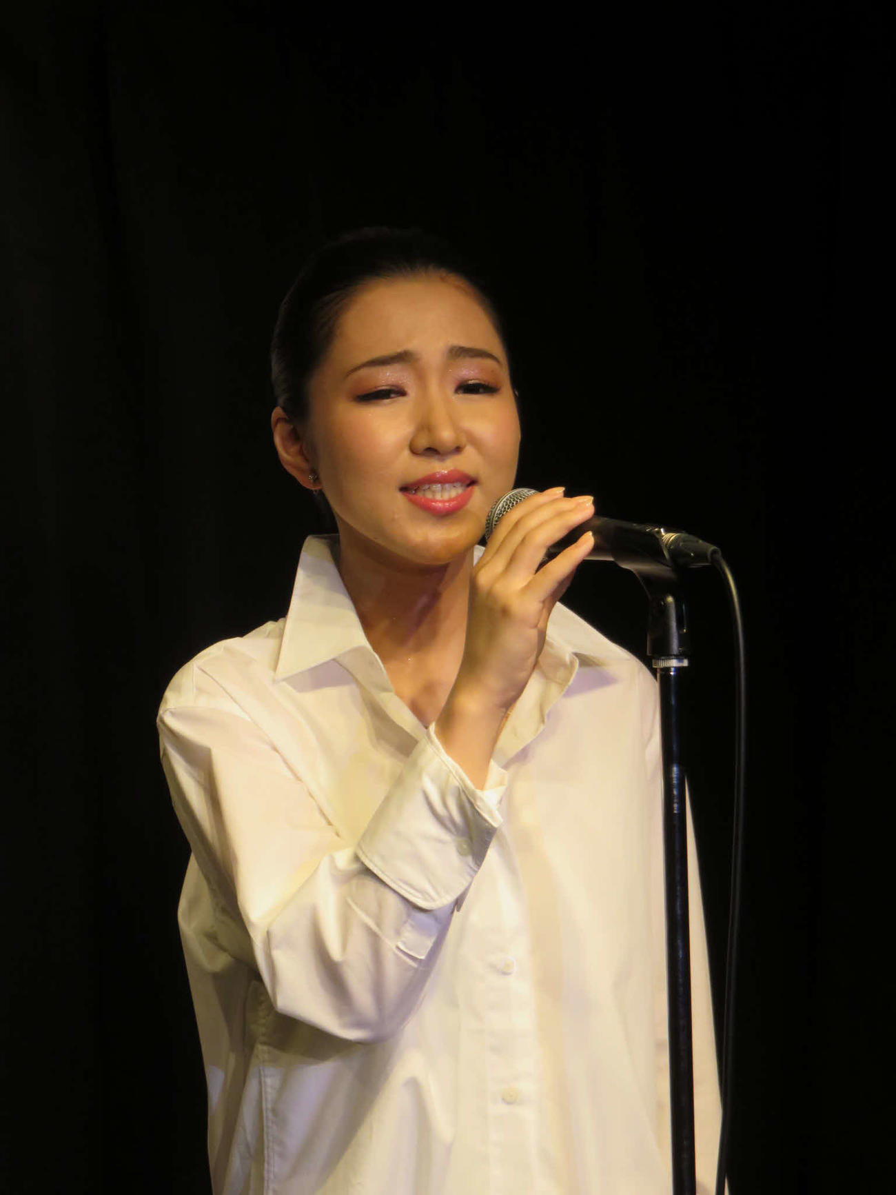 新曲発売記念ライブを開催した田中あいみ