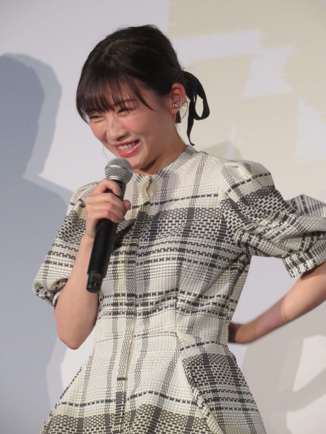 映画「探偵マリコの生涯で一番悲惨な日」完成披露舞台あいさつに登壇した伊藤沙莉（撮影・村上幸将）映画「探偵マリコの生涯で一番悲惨な日」完成披露舞台あいさつに登壇した伊藤沙莉（撮影・村上幸将）