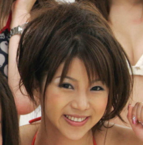 華彩なな（2009年8月撮影）