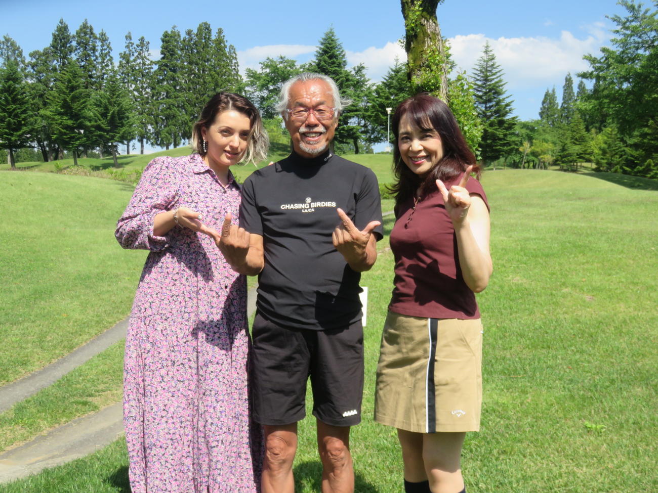 すぎもとまさと「まだ戦禍がひどい」ウクライナ出身のバンドゥーラ奏者カテリーナとミニライブ - 芸能写真ニュース : 日刊スポーツ