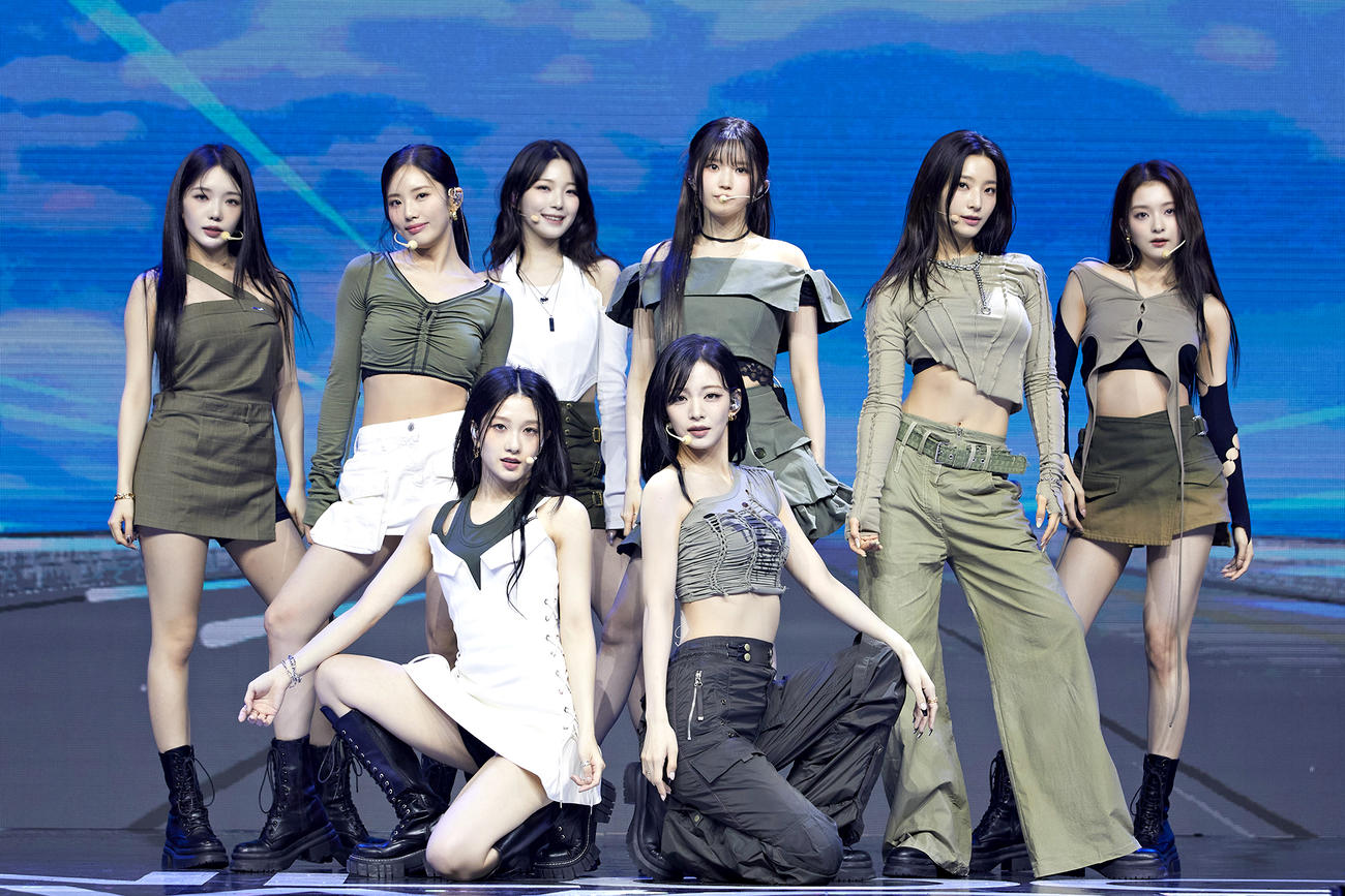 メディアショーケースを行ったfromis＿9（P）＆（C）PLEDIS Entertainment