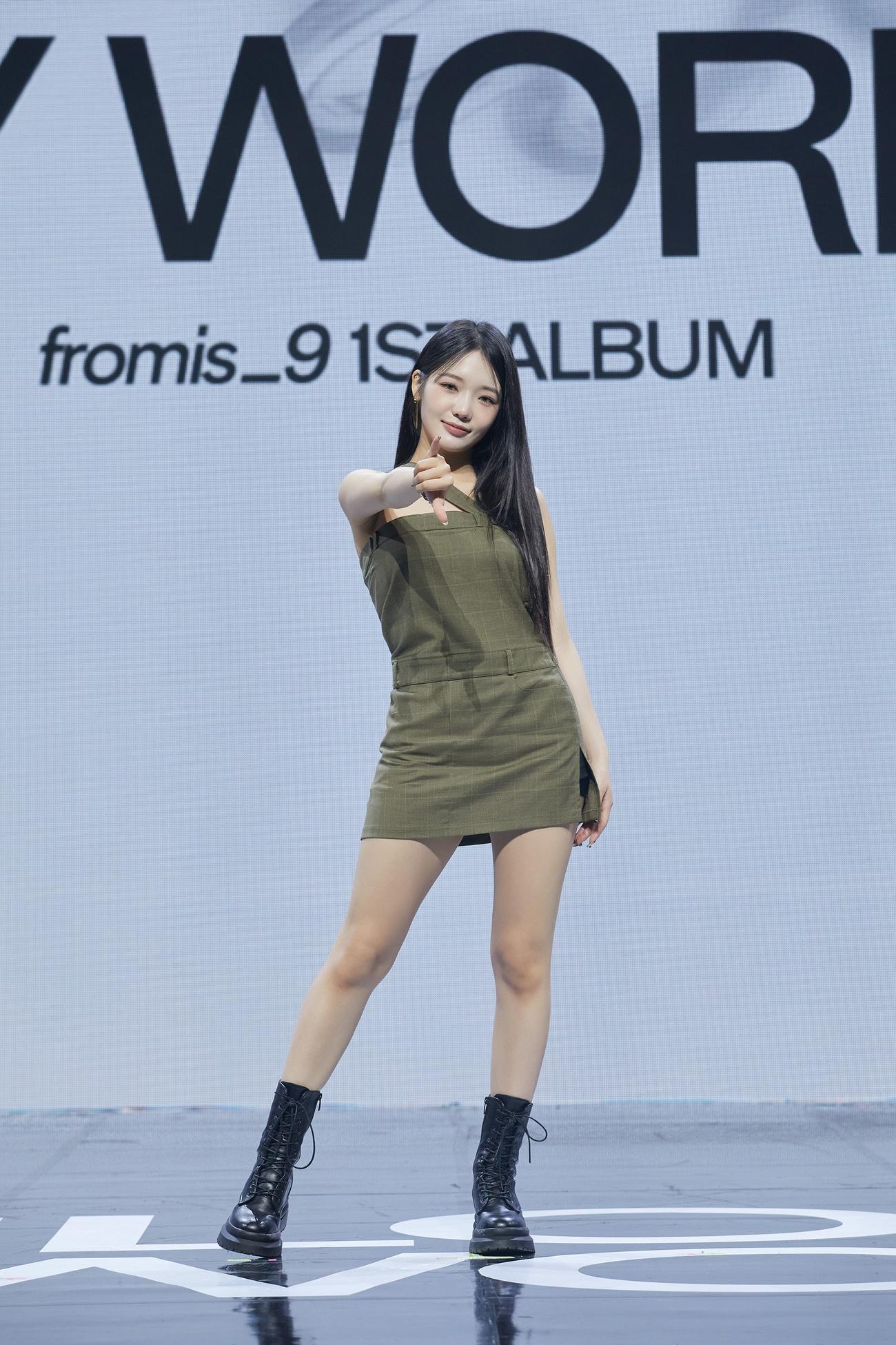 メディアショーケースを行ったfromis＿9のジソン（P）＆（C）PLEDIS Entertainment