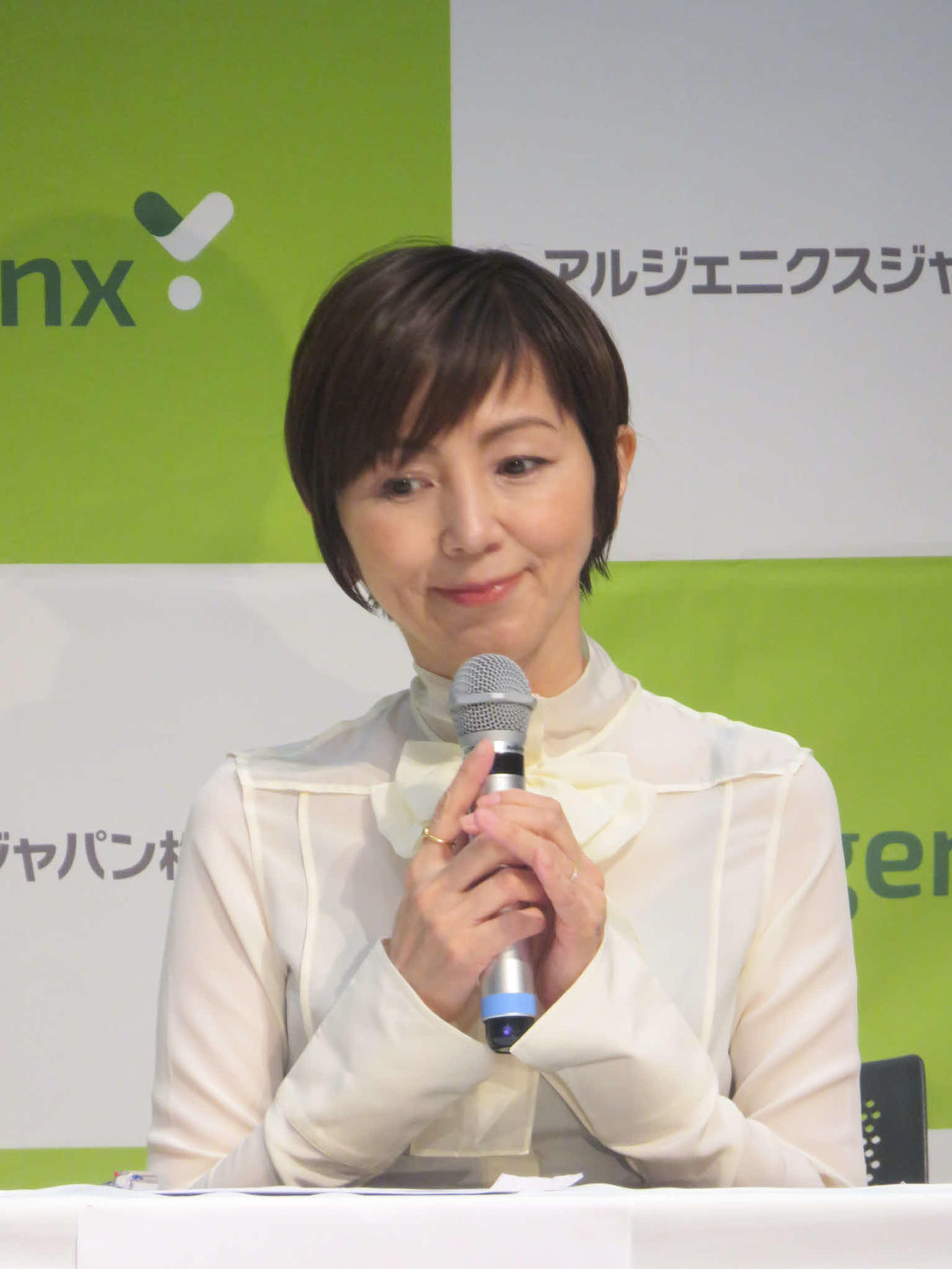 重症筋無力症（MG）啓発プロジェクトのセミナー「知ることから始めよう。MGのこと。」に出席した渡辺満里奈