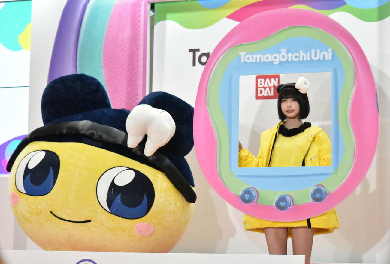 「東京おもちゃショー　2023　バンダイ　Tamagotchi Uniリリースイベント」に出席したあのとまめっち