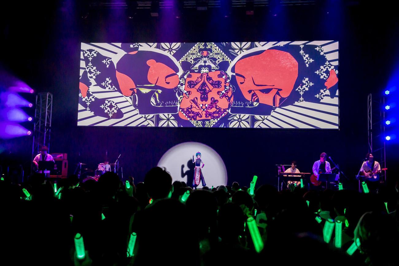 ライブを開催した緑仙（C）ANYCOLOR，Inc．