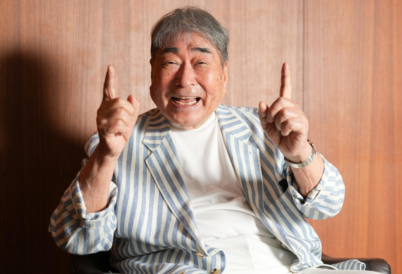 長生きの秘けつを笑顔で語った毒蝮三太夫（2023年5月22日撮影）