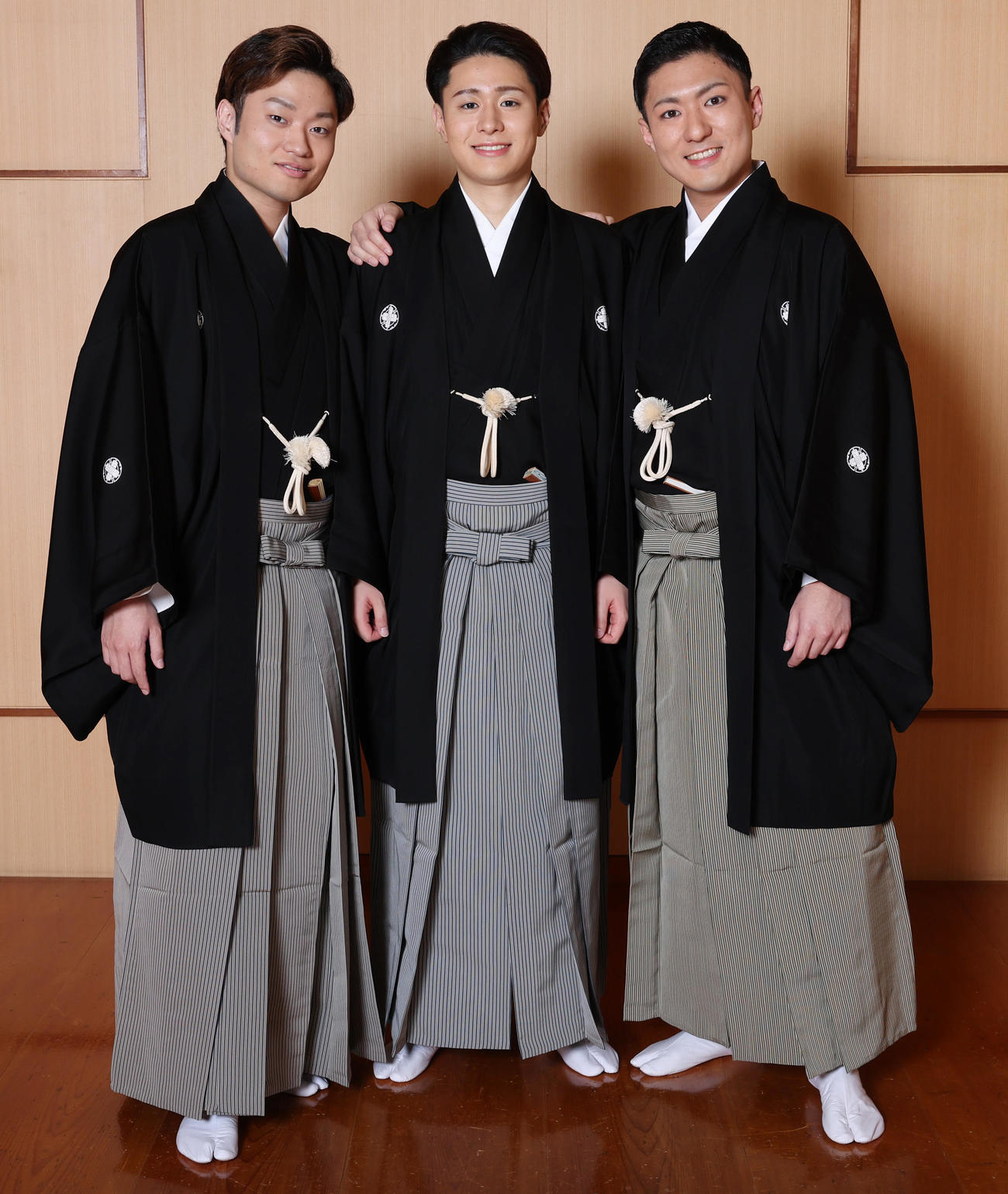 初の自主公演「神谷町小歌舞伎」を行う成駒屋3兄弟。左から中村福之助、中村歌之助、中村橋之助（撮影・野上伸悟）