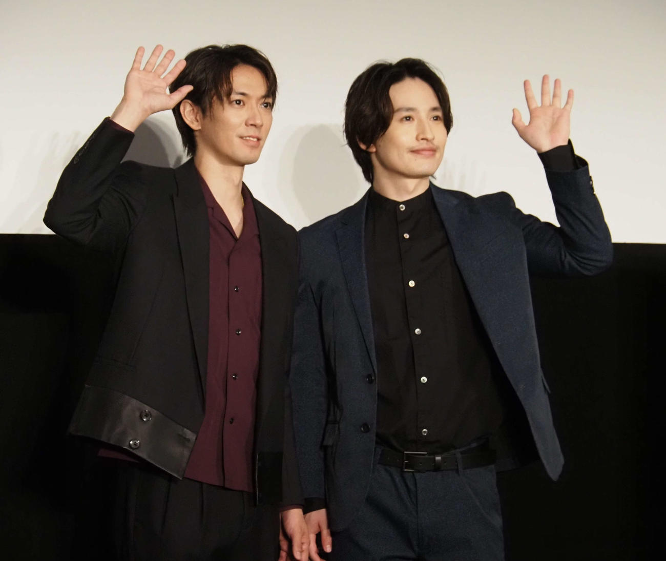 「僕らの千年と君が死ぬまでの30日間」プロジェクト発表会に出席した、辰巳雄大（左）と浜中文一（撮影・遠藤尚子）
