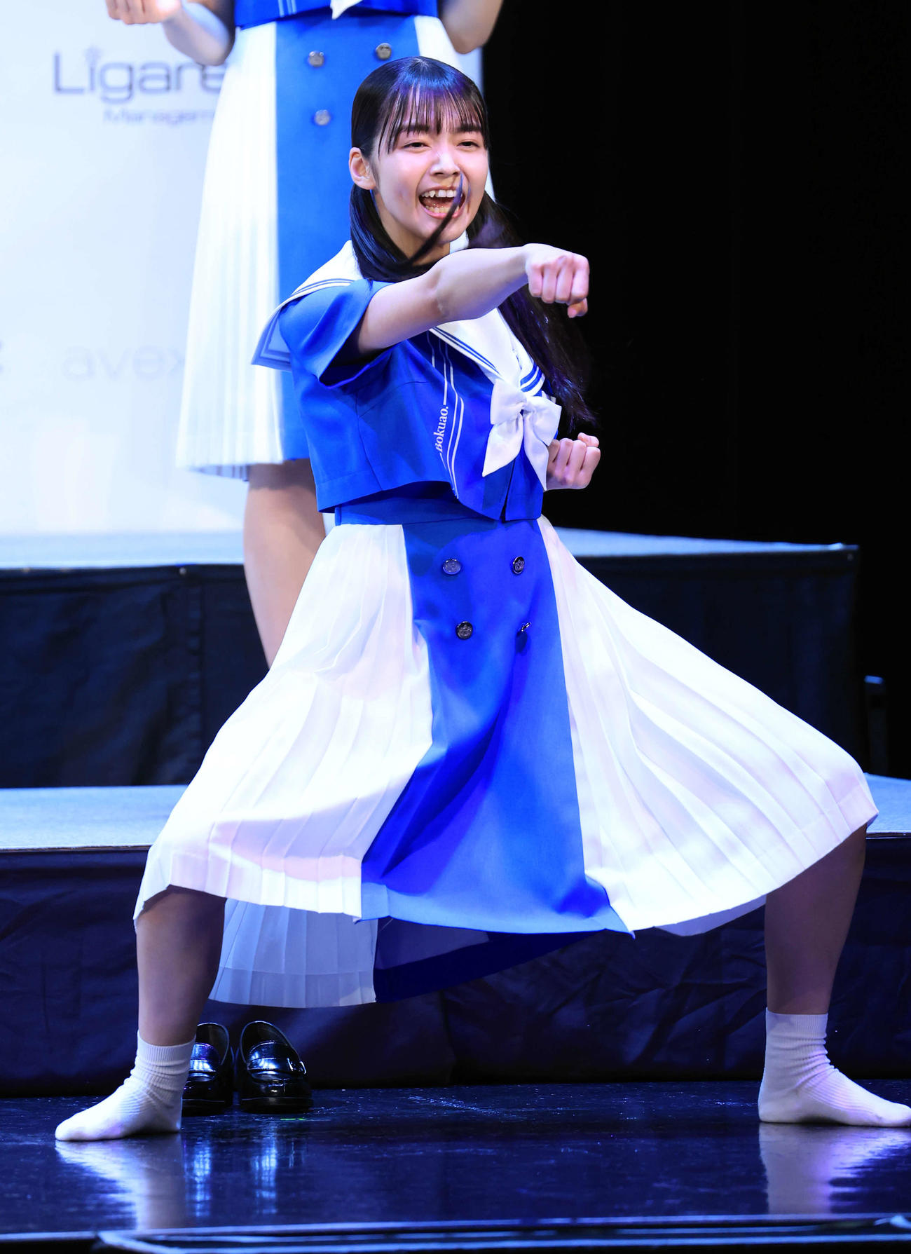 乃木坂46公式ライバル「僕が見たかった青空」誕生で、得意の空手を披露する秋田莉杏（撮影・浅見桂子）