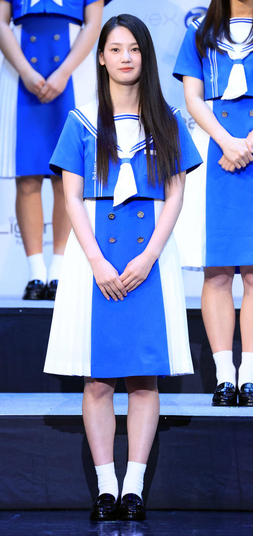 乃木坂46公式ライバル「僕が見たかった青空」誕生であいさつする吉本此那(撮影・浅見桂子)
