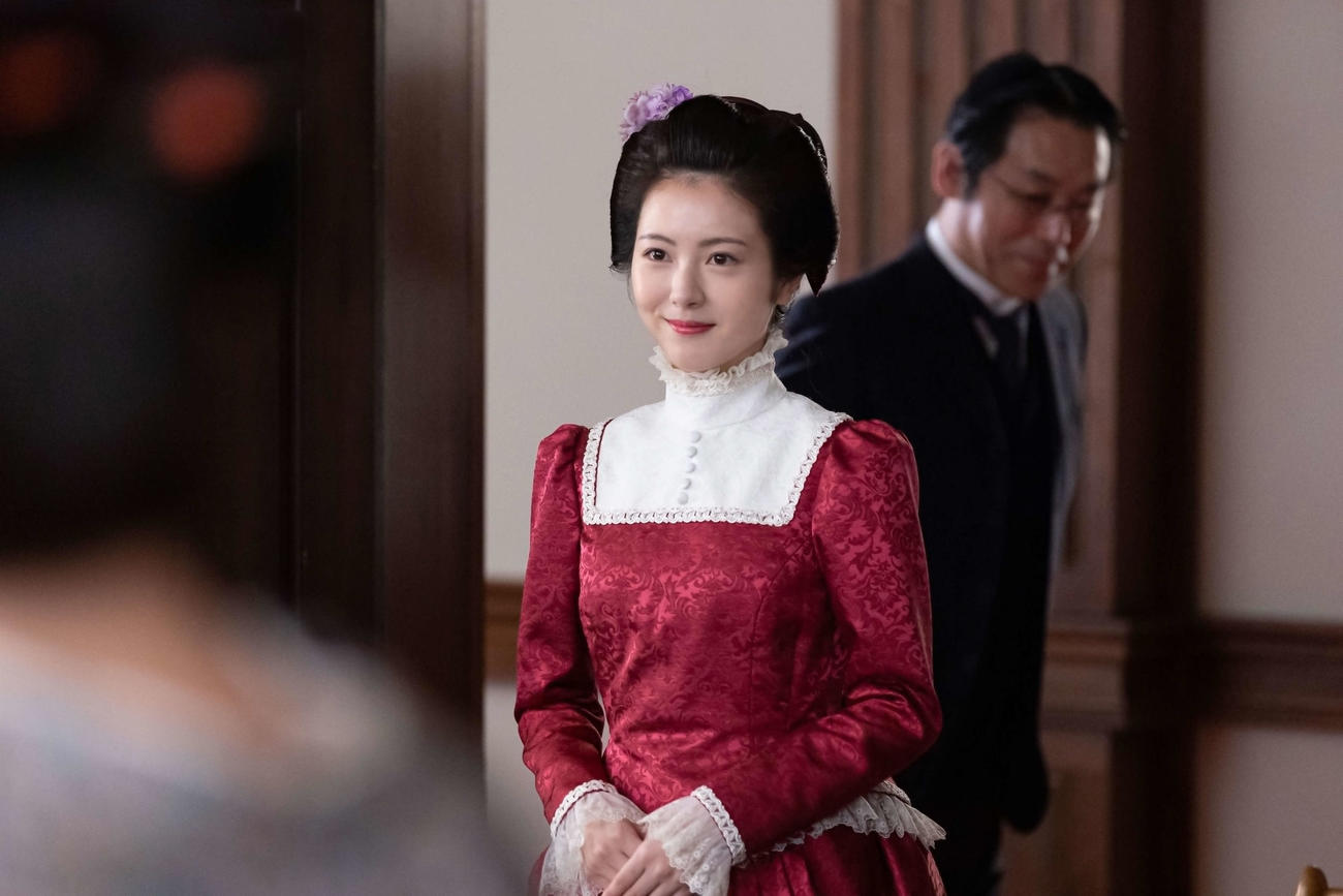NHK連続テレビ小説「らんまん」で西村寿恵子を演じる浜辺美波（C）NHK
