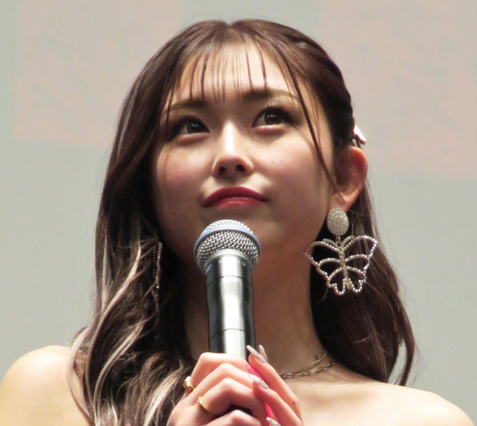 ゆうちゃみこと古川優奈
