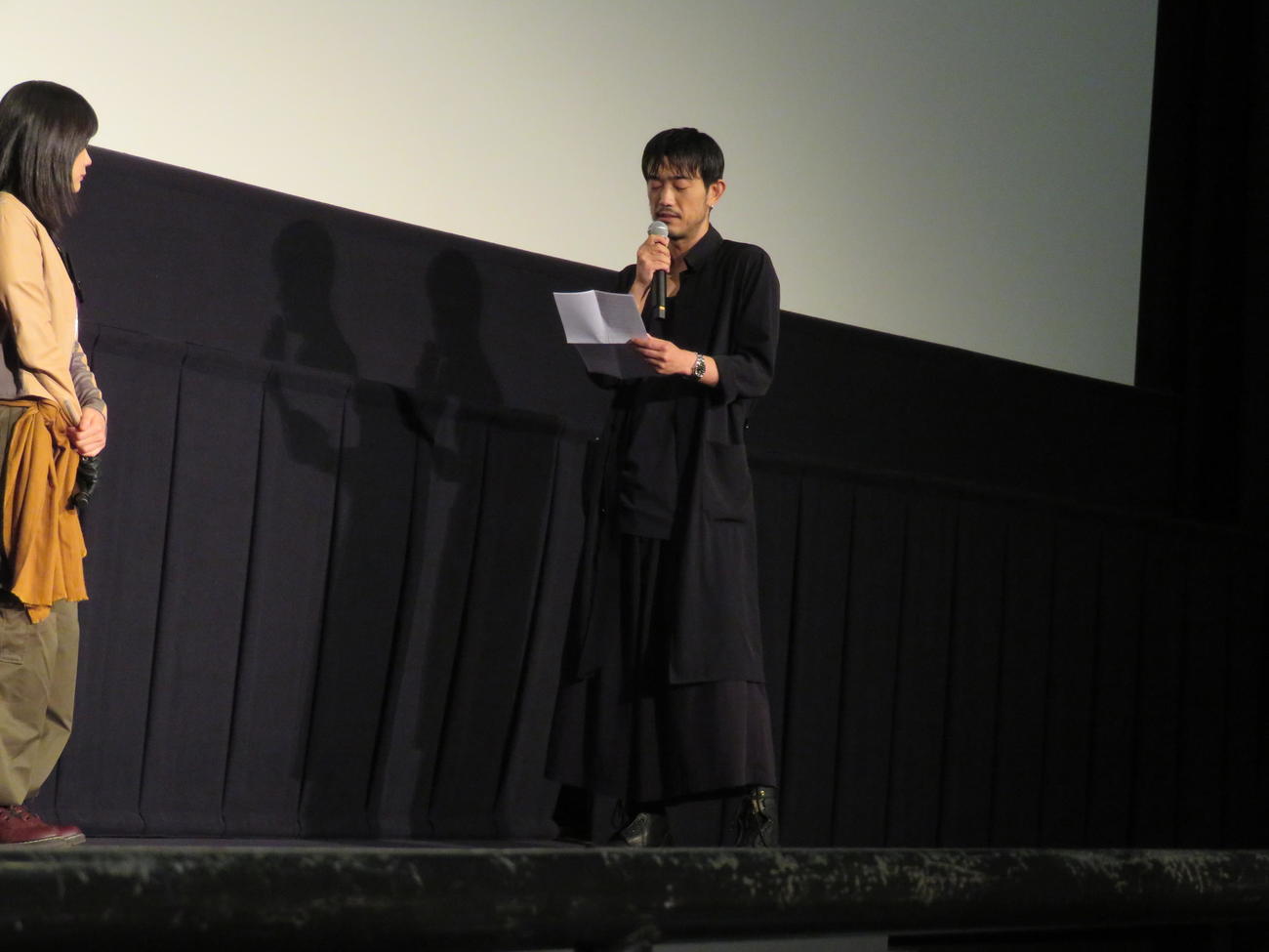 「ウルトラマンデッカー最終章　旅立ちの彼方へ」グランドフィナーレ舞台あいさつ。お別れの手紙を読む谷口賢志