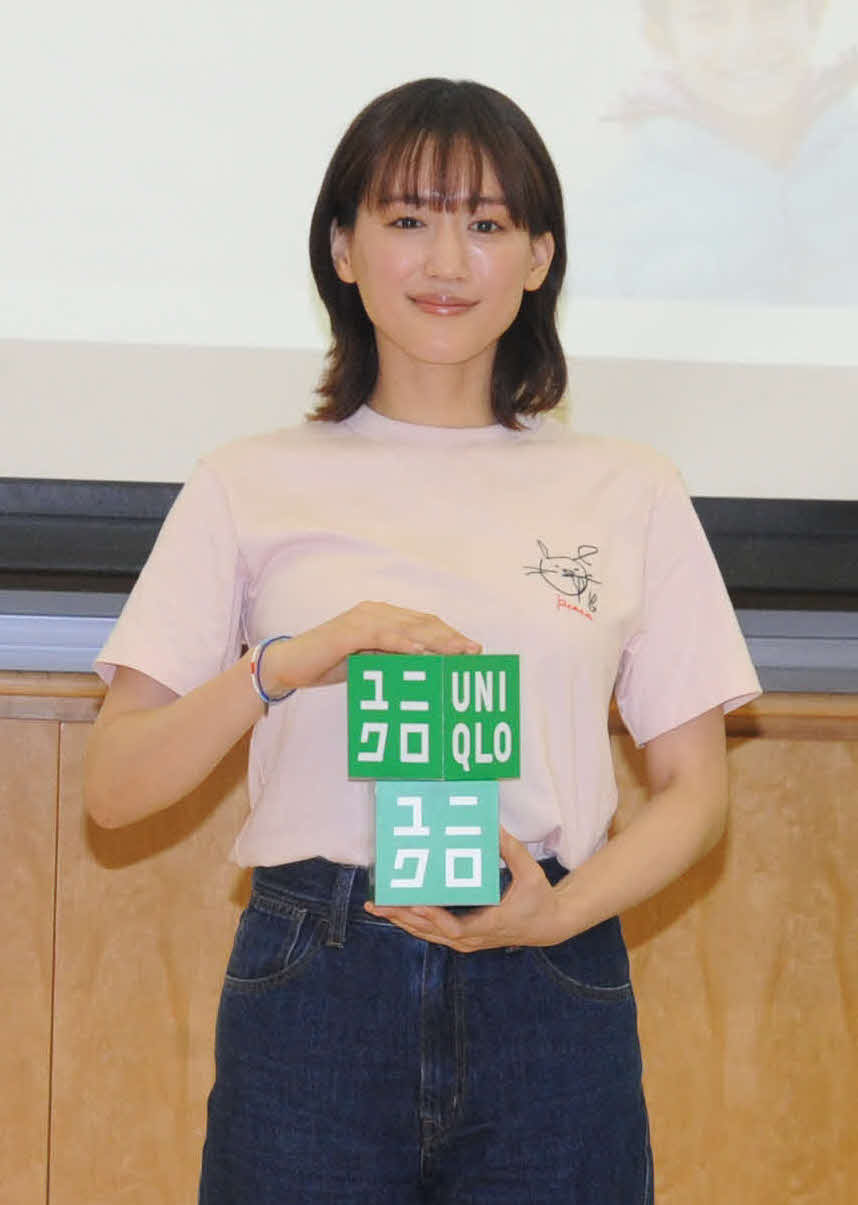 ユニクロの「“届けよう、服のチカラ”プロジェクト　出張授業　in成蹊小学校」に出席した綾瀬はるか（撮影・松尾幸之介）