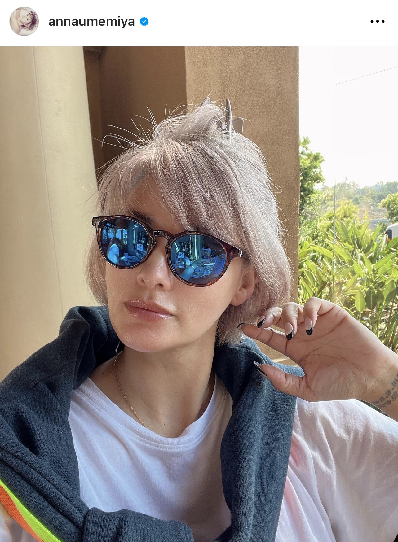 サングラス姿をアップした梅宮アンナ（梅宮アンナのインスタグラムから）
